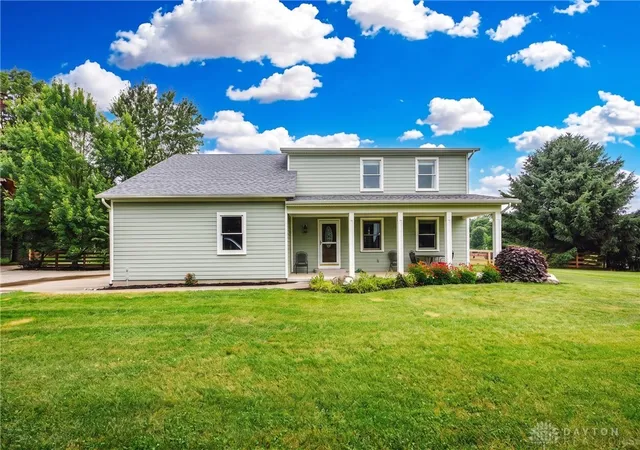 1st image of 3064 Oxford Middletown Rd, Hamilton, OH 45013 | MLS# 961860