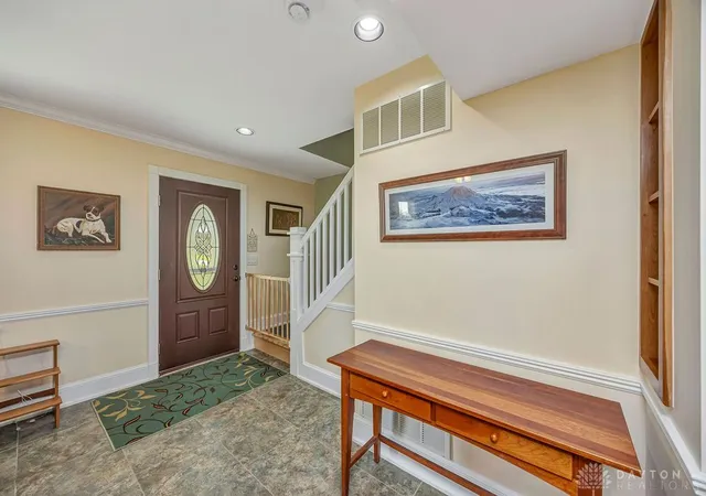 2nd image of 3064 Oxford Middletown Rd, Hamilton, OH 45013 | MLS# 961860