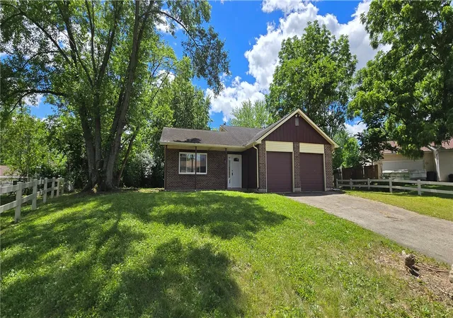 Homes for sale in Trotwood, OH | 5880 Woodstone Dr, Trotwood, OH 45426 | MLS# 961823