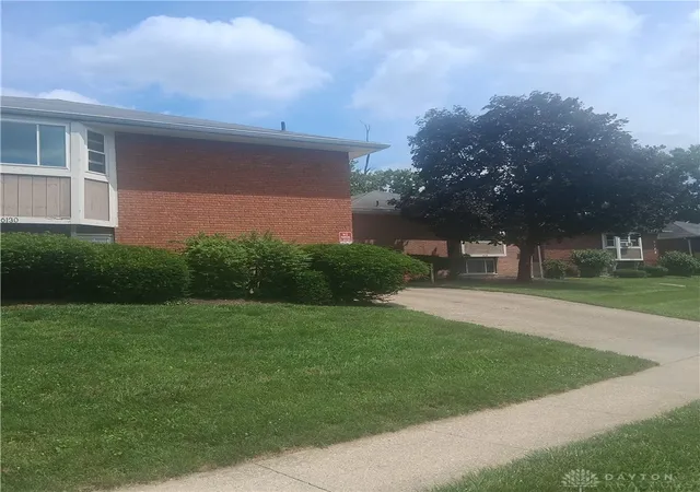 Photo 1 of Sale Pending at 6130 Ridgeacres Dr #M3, Cincinnati, OH 45237 | MLS# 961905 | Listing updated on 2026-07-21