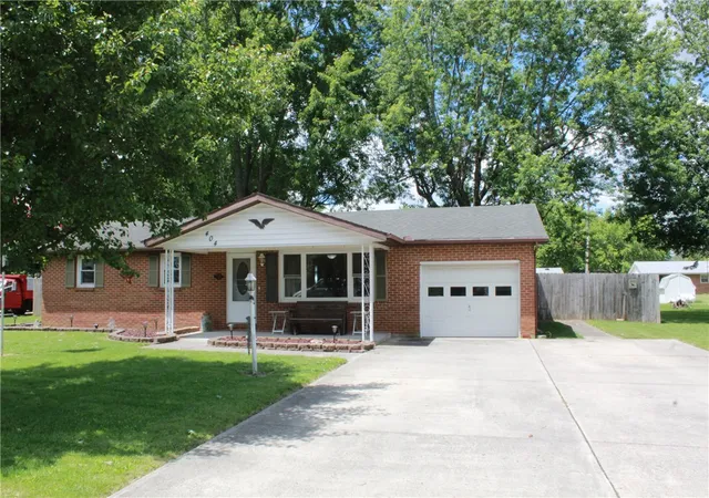 Homes for sale in Ansonia, OH | 404 Winbigler St, Ansonia, OH 45303 | MLS# 961760