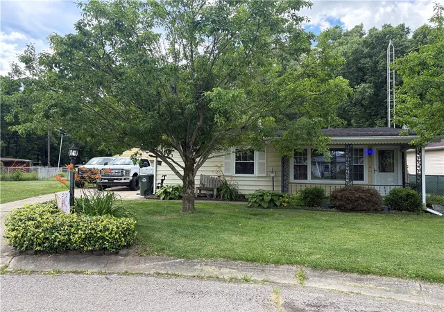 Homes for sale in Miamisburg, OH | 1063 Seibert Ave, Miamisburg, OH 45342 | MLS# 961756
