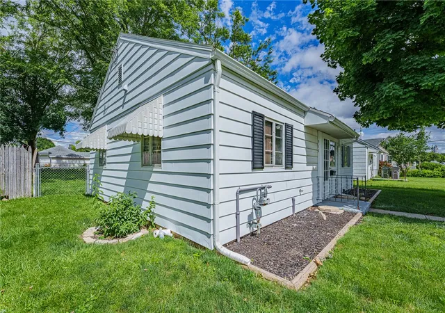 4th image of 916 S Crawford St, Troy, OH 45373 | MLS# 961944