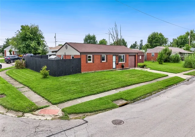 Photo 2 of Sale Pending at 257 Crosswell Ave, Brookville, OH 45309 | MLS# 961801 | Listing updated on 2026-08-28