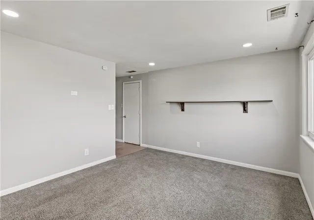 Photo 3 of Sale Pending at 257 Crosswell Ave, Brookville, OH 45309 | MLS# 961801 | Listing updated on 2026-08-28