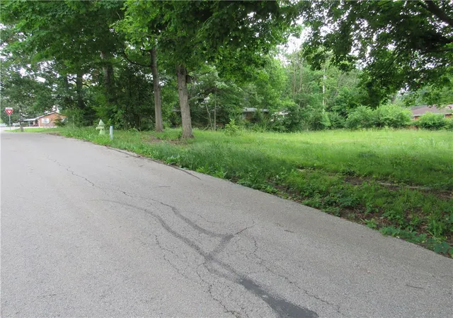 1st image of 214 Vine St, Fairborn, OH 45324 | MLS# 961805