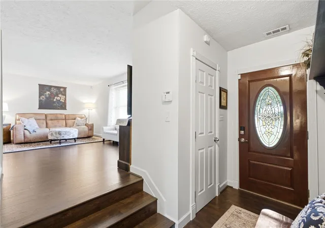 Homes for sale in Carlisle, OH | 8277 Meadowlark Dr, Carlisle, OH 45005 | MLS# 961745