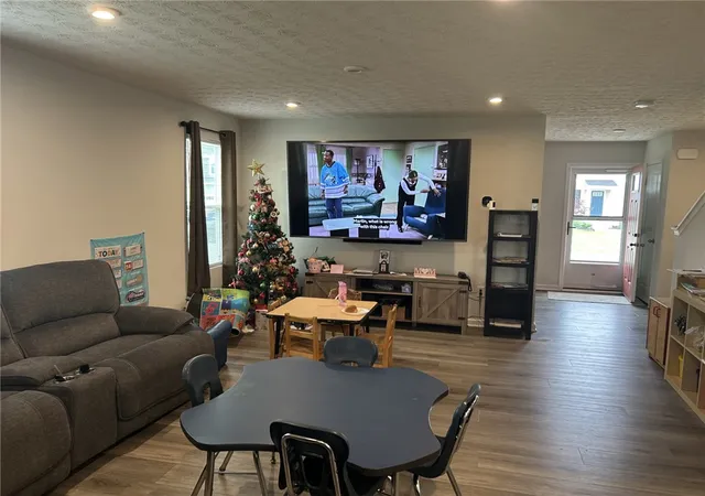 2nd image of 4402 Coneflower Dr, Dayton, OH 45404 | MLS# 962058