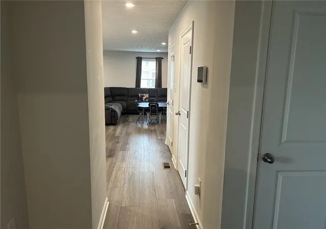 5th image of 4402 Coneflower Dr, Dayton, OH 45404 | MLS# 962058