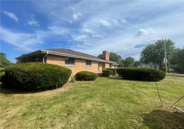 Photo 4 of Single family home for sale at 4052 Old Troy Pike, Dayton, OH 45404 | MLS# 962010 | Listing updated on 2026-09-01
