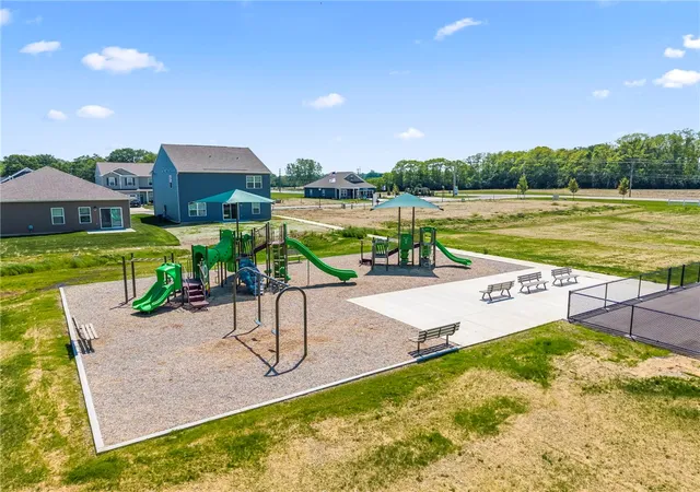 6th image of 2201 Hackberry St, Springfield, OH 45505 | MLS# 962094