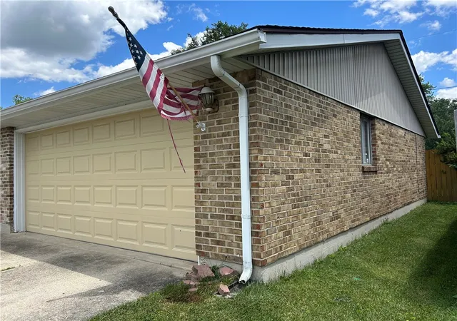 Homes for sale in New Carlisle, OH | 484 Winchester St, New Carlisle, OH 45344 | MLS# 962073