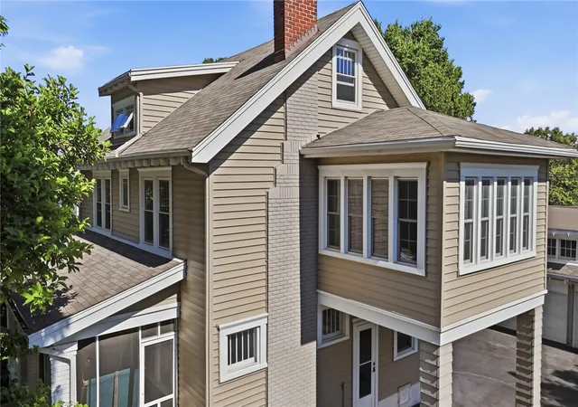 3rd image of 25 Park Rd, Oakwood, OH 45419 | MLS# 961981