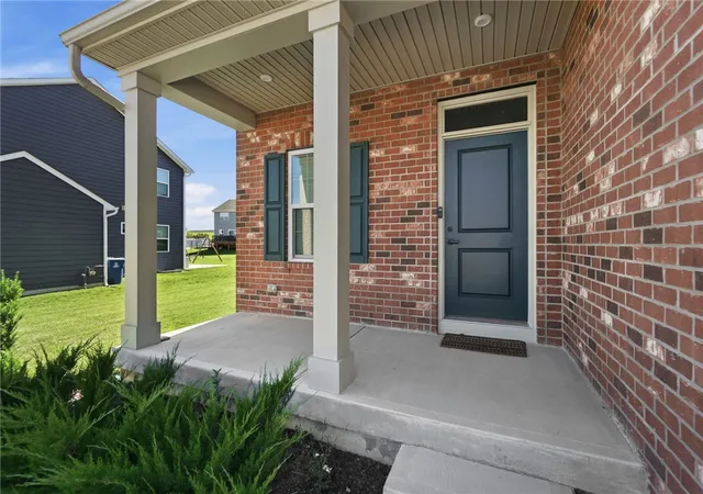 Homes for sale in Tipp City, OH | 414 Sydney Dr, Tipp City, OH 45371 | MLS# 962124
