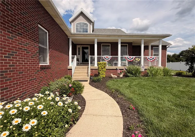 Homes for sale in Xenia, OH | 2049 N Highlander Dr, Xenia, OH 45385 | MLS# 962127