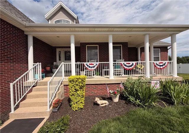 Homes for sale in Xenia, OH | 2049 N Highlander Dr, Xenia, OH 45385 | MLS# 962127