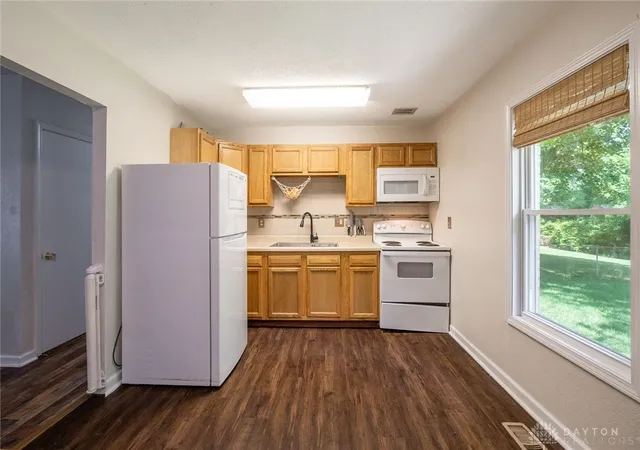 Photo 2 of Single family home for sale at 4381 Silverberry Ave, Dayton, OH 45424 | MLS# 961591 | Listing updated on 2026-07-12