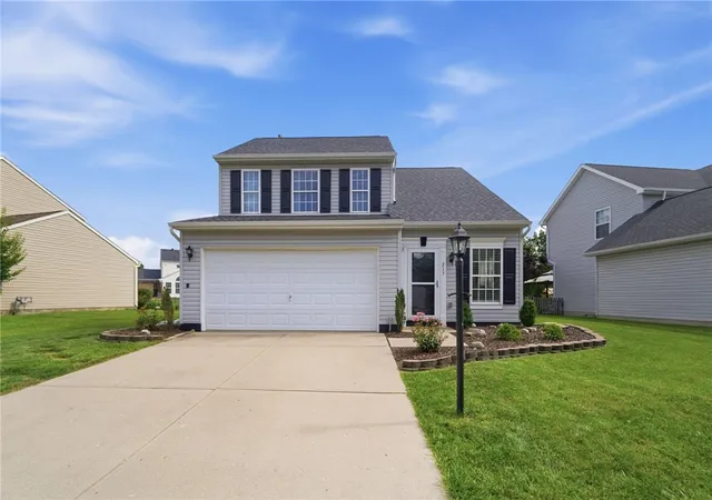 Homes for sale in Springboro, OH | 217 Mcdaniels Ln, Springboro, OH 45066 | MLS# 961333