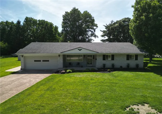 Photo 1 of Sale Pending at 1101 E Bridle Ln, Dayton, OH 45449 | MLS# 962185 | Listing updated on 2026-08-28