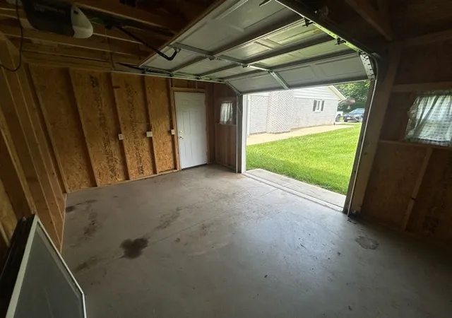 Photo 42 of Sale Pending at 1101 E Bridle Ln, Dayton, OH 45449 | MLS# 962185 | Listing updated on 2026-08-28