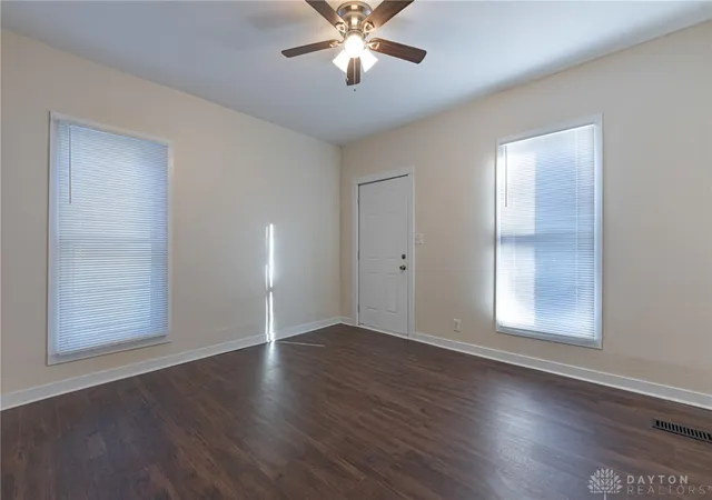 Listing Photo 4 - Condo for sale in building located at 1517 Chapel St, Dayton, OH 45404