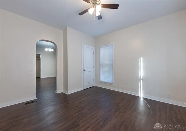Listing Photo 5 - Condo for sale in building located at 1517 Chapel St, Dayton, OH 45404