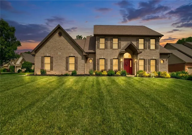 Photo 2 of Single family home for sale at 333 Echo Valley Dr, Vandalia, OH 45377 | MLS# 962179 | Listing updated on 2026-07-09