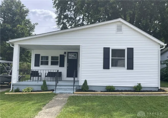 Photo 3 of Single family home for sale at 641 Kennedy St, Xenia, OH 45385 | MLS# 962196 | Listing updated on 2026-06-25