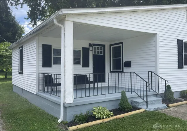 Photo 3 of Single family home for sale at 641 Kennedy St, Xenia, OH 45385 | MLS# 962196 | Listing updated on 2026-06-25