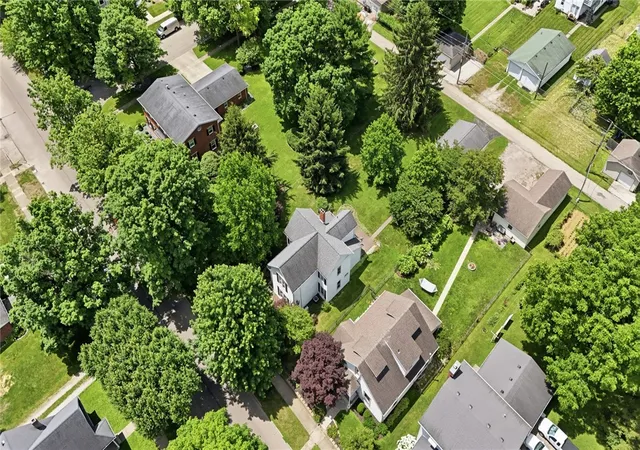 Photo 4 of Sale Pending at 438 N Galloway St, Xenia, OH 45385 | MLS# 960595 | Listing updated on 2026-08-27