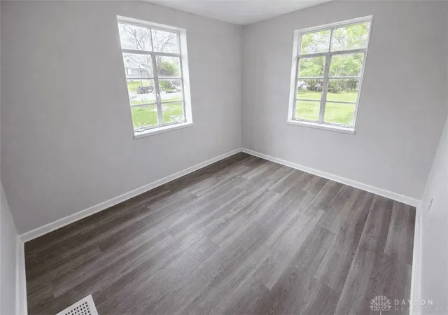 image of 3546 3552 Stanford Pl, Dayton, OH 45406 | MLS# 962232
