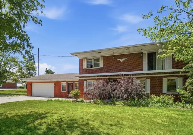 Homes for sale in Anna, OH | 603 E Main St, Anna, OH 45302 | MLS# 962042