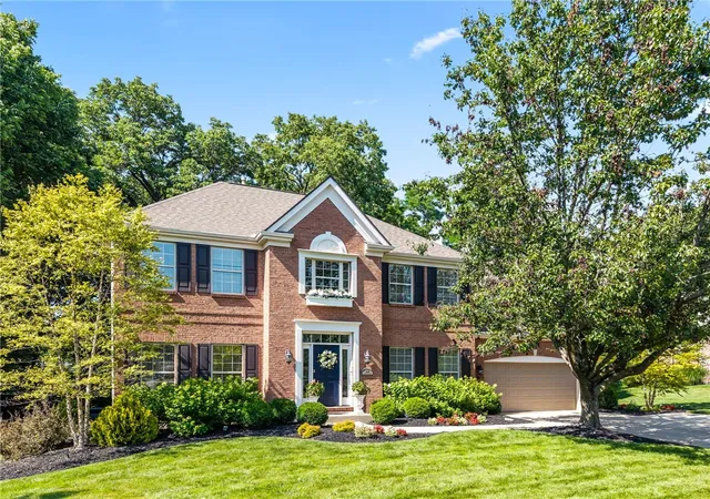 Homes for sale in Springboro, OH | 130 Springhouse, Springboro, OH 45066 | MLS# 962239