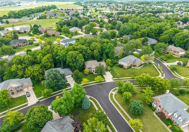 Homes for sale in Springboro, OH | 130 Springhouse, Springboro, OH 45066 | MLS# 962239