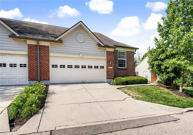 Photo 4 of Condo for sale at 2567 Eagle View Dr, Dayton, OH 45431 | MLS# 961892 | Listing updated on 2026-09-01
