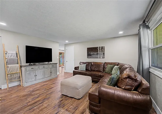 Homes for sale in Beavercreek, OH | 4627 Whitegate Dr, Beavercreek, OH 45430 | MLS# 962206