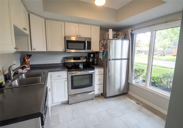 2nd image of 3116 El Camino Dr, Springfield, OH 45503 | MLS# 961593