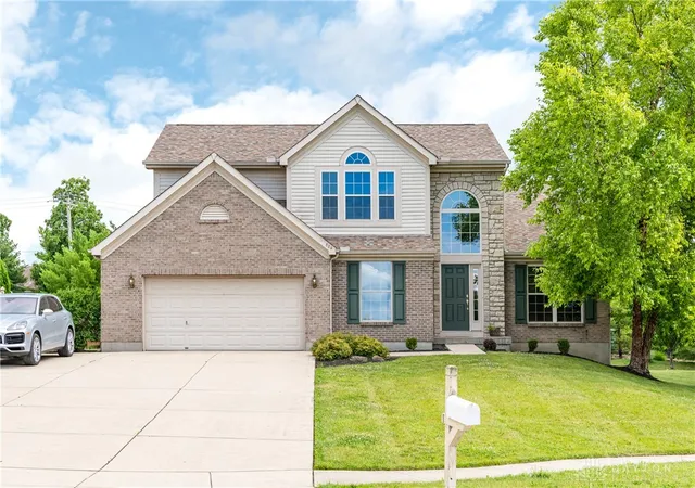 Photo 3 of Single family home for sale at 584 Lake Front Dr, Lebanon, OH 45036 | MLS# 962316 | Listing updated on 2026-08-01