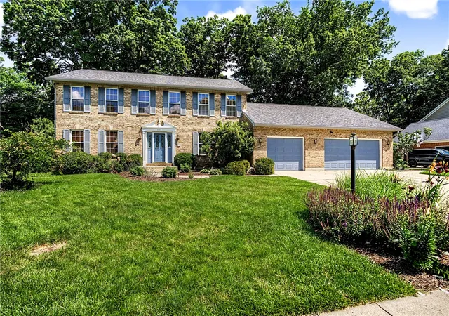 Homes for sale in Springboro, OH | 209 Deer Trail Dr, Springboro, OH 45066 | MLS# 962320
