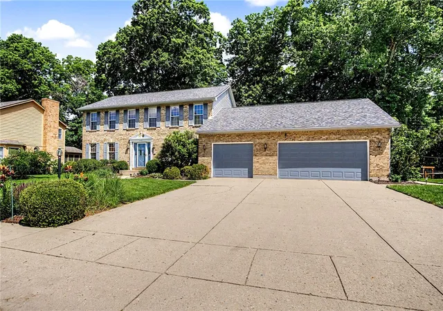 Homes for sale in Springboro, OH | 209 Deer Trail Dr, Springboro, OH 45066 | MLS# 962320