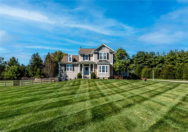 1st image of 27 Hickory Meadows Ln, Turtlecreek Twp, OH 45036 | MLS# 958923
