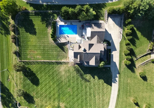 2nd image of 27 Hickory Meadows Ln, Turtlecreek Twp, OH 45036 | MLS# 958923