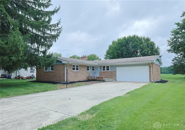 2nd image of 3432 Carol Ann Ln, Middletown, OH 45044 | MLS# 962390