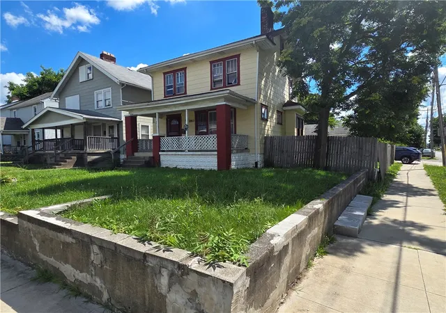 3rd image of 180 N Hague Ave, Columbus, OH 43204 | MLS# 962392