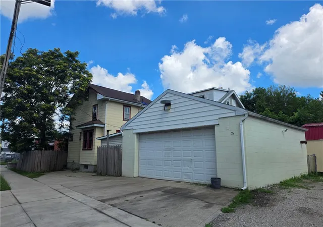 4th image of 180 N Hague Ave, Columbus, OH 43204 | MLS# 962392