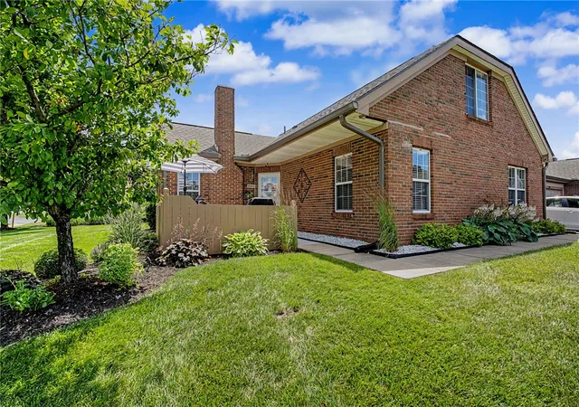1st image of 9664 Belfry Ct, Washington Twp, OH 45458 | MLS# 962413