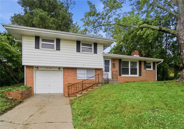 2nd image of 316 E Doris Dr, Fairborn, OH 45324 | MLS# 962388