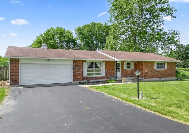 Photo 2 of Single family home for sale at 4150 W State Route 571, Troy, OH 45373 | MLS# 962297 | Listing updated on 2026-07-21