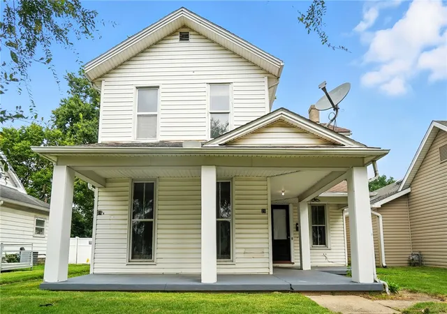 Homes for sale in West Carrollton, OH | 21 W Main St, West Carrollton, OH 45449 | MLS# 962461