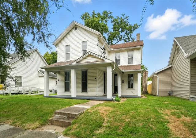 Homes for sale in West Carrollton, OH | 21 W Main St, West Carrollton, OH 45449 | MLS# 962461